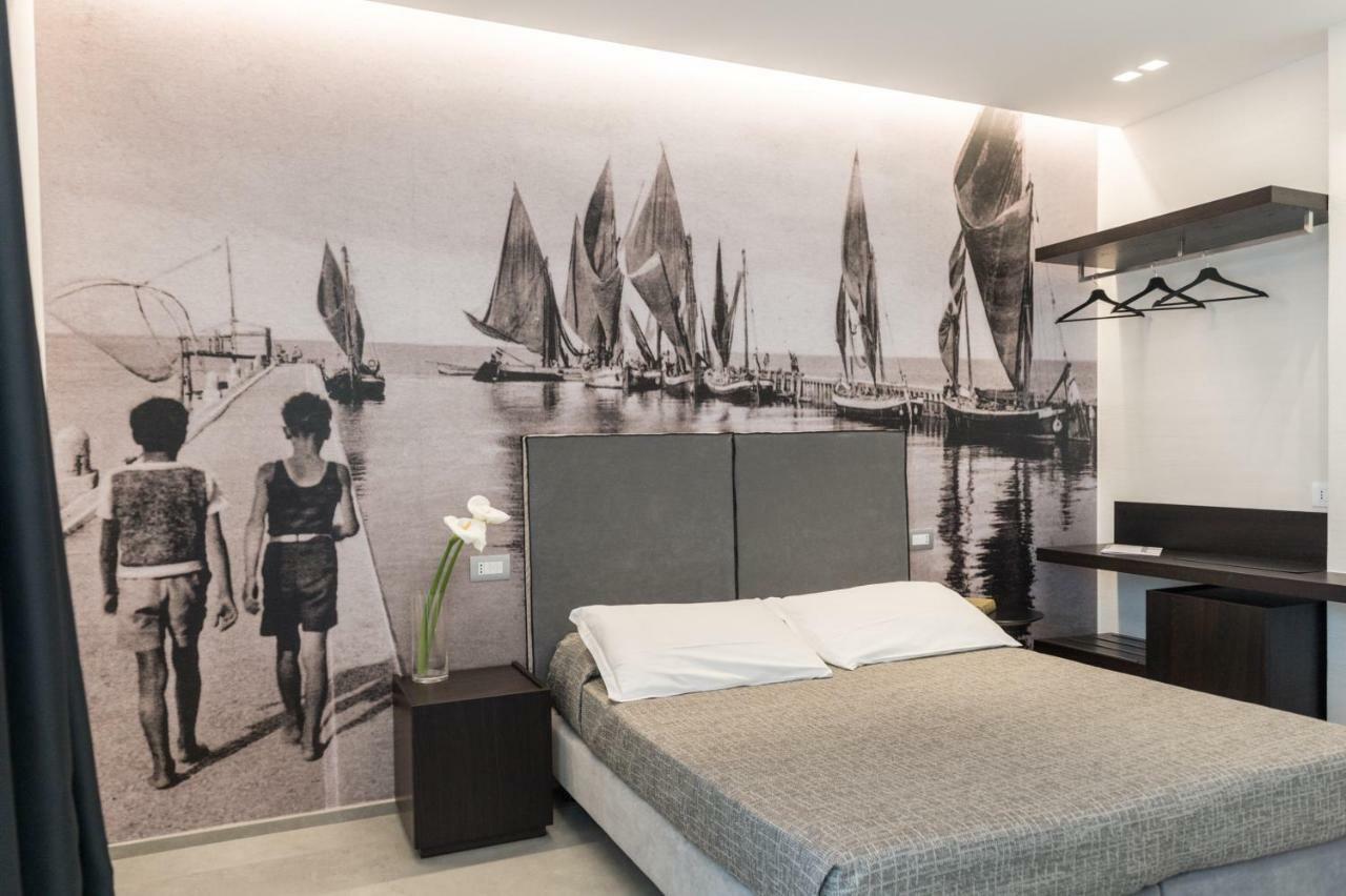 Hotel Commodore Cervia Exteriör bild