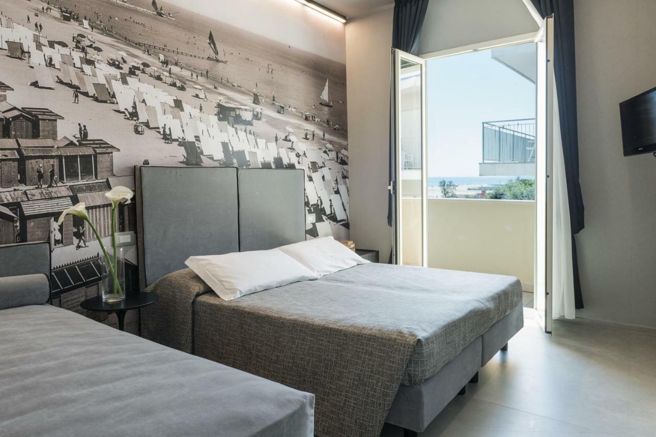 Hotel Commodore Cervia Exteriör bild